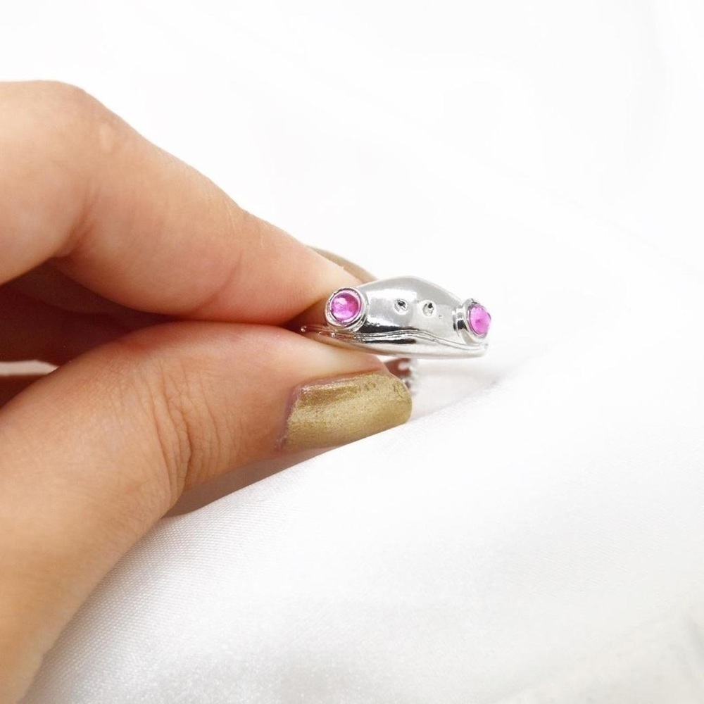 Silver Frog Ring - Picture 2 of 4